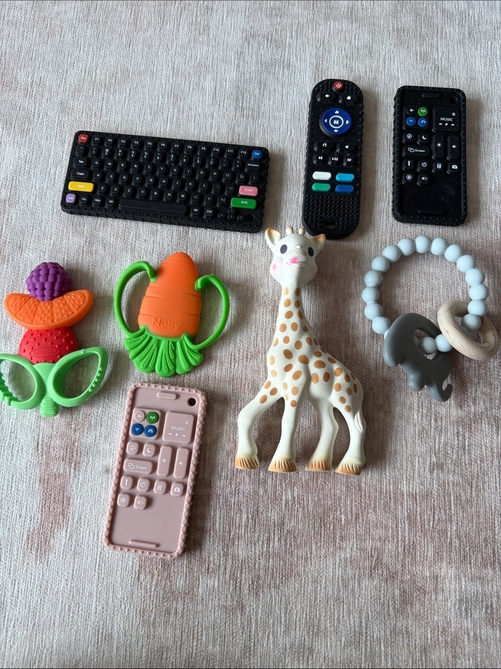 Sophie the Giraffe Infantino Nuby Teethers Bundle